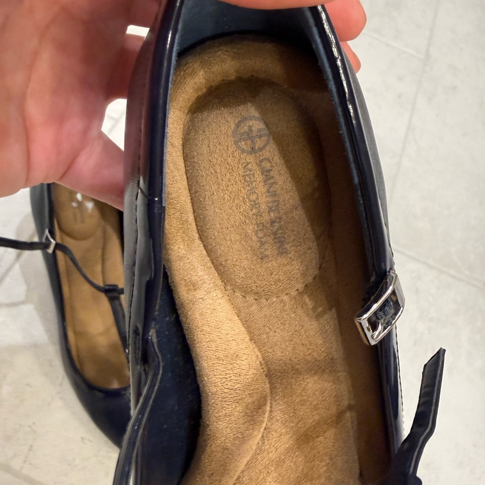 Giani Bernini Varinaa T-Strap Pumps - Picture 7 of 7